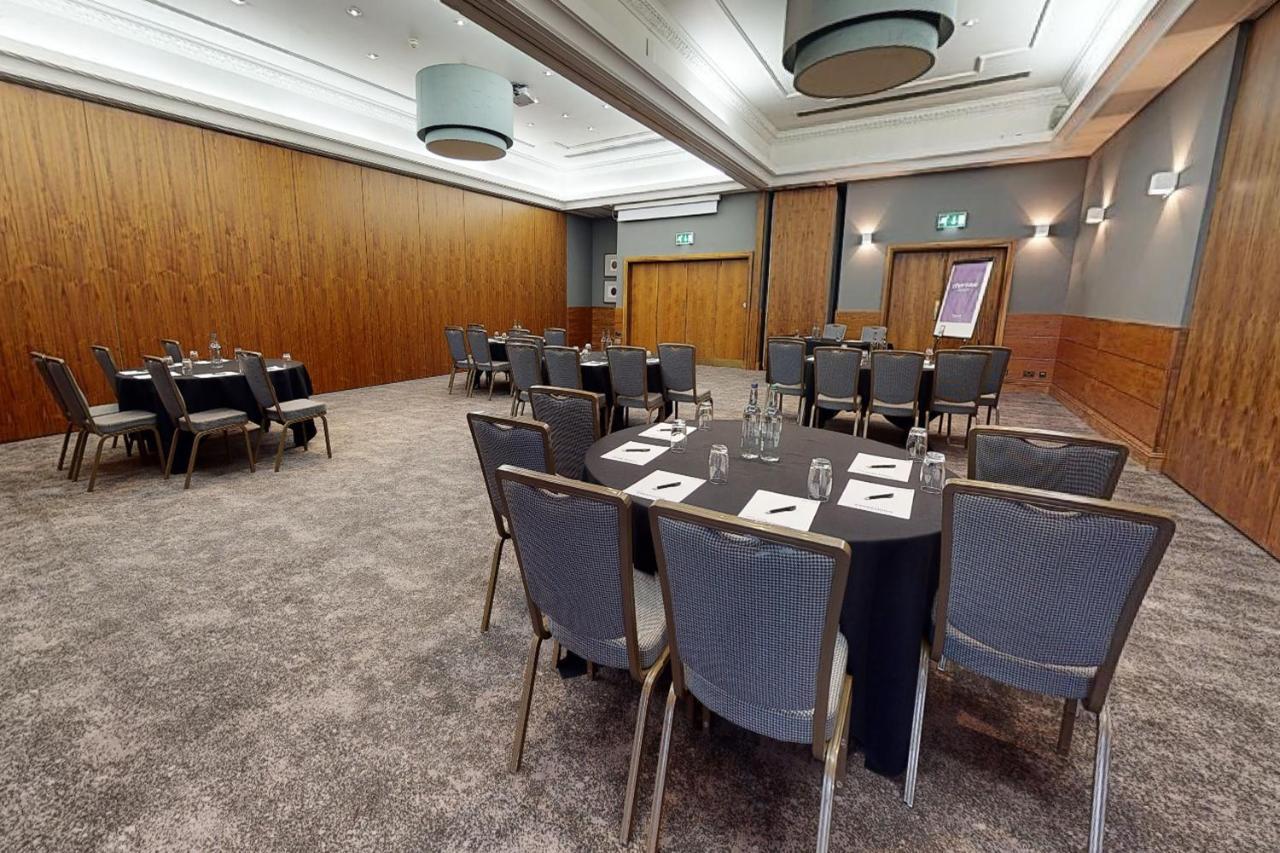 Village Hotel Chester St David'S Ewloe Экстерьер фото