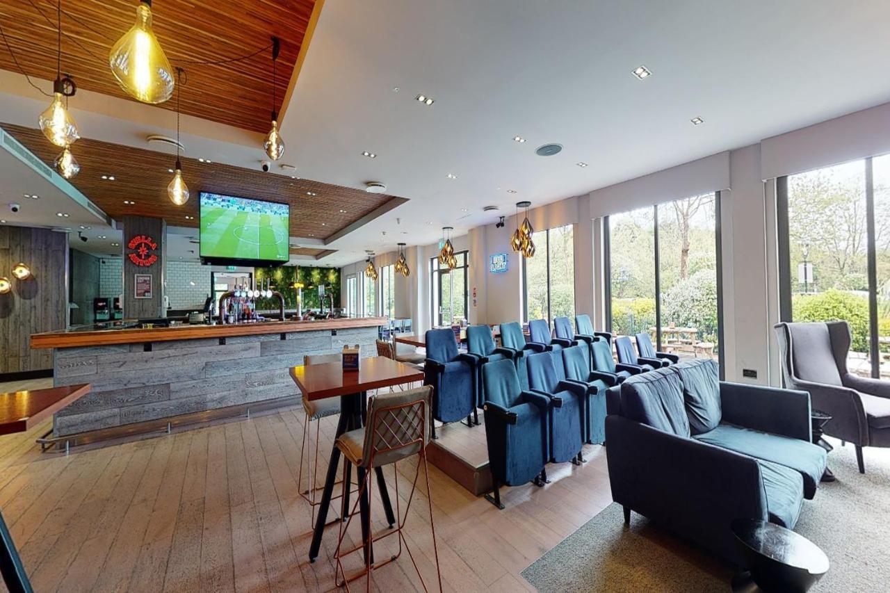 Village Hotel Chester St David'S Ewloe Экстерьер фото