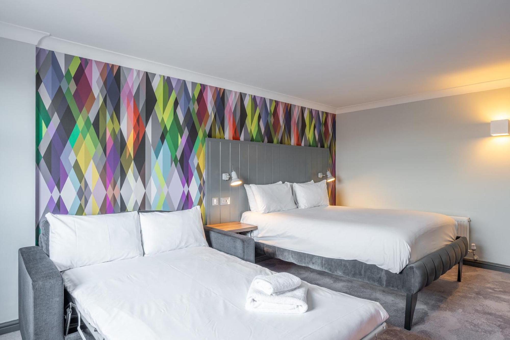 Village Hotel Chester St David'S Ewloe Экстерьер фото