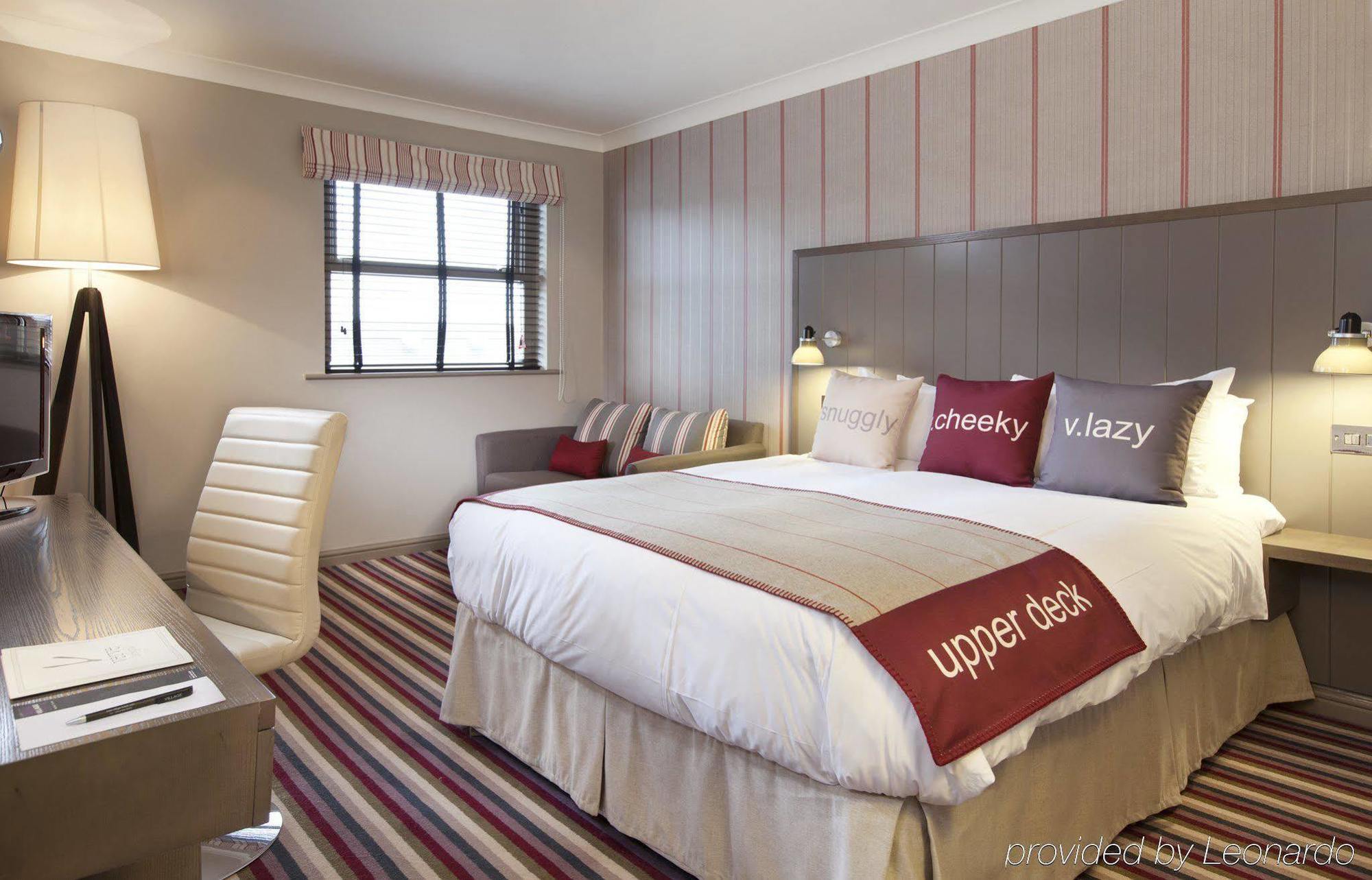 Village Hotel Chester St David'S Ewloe Экстерьер фото